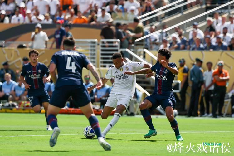 阿隆索险胜2-1:皇马客场两连捷,与巴萨差距缩至4分,争冠曙光再现 阿隆索险胜2-1:皇马客场两连捷,与巴萨差距缩至4分,争冠曙光再现